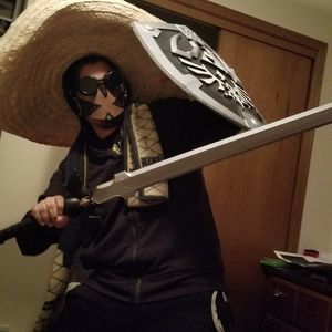 Meet your Posher, Alan